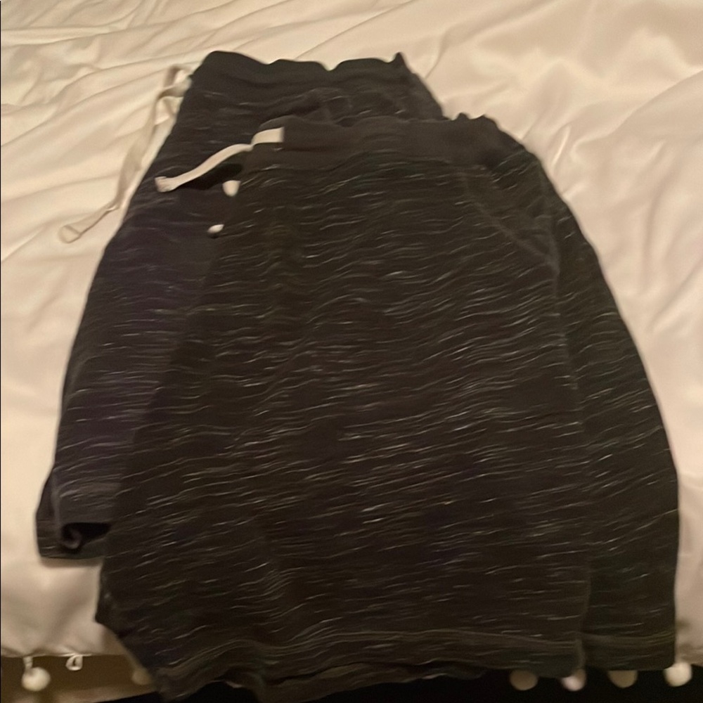 Black and navy lounge shorts with side pockets